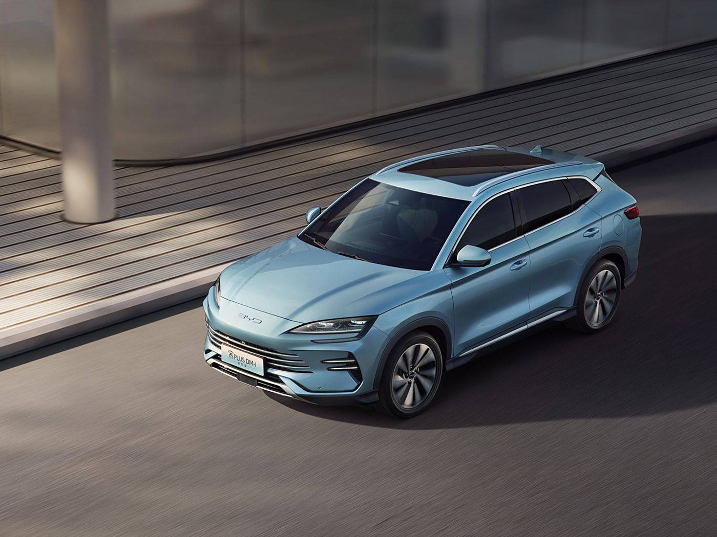 比亞迪,管管吧!商家給插混車加“外掛”,55km純電續航變220km