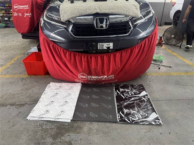 汕頭本田冠道音響改裝案例 改裝丹拿272兩分頻+歌航GDT42 DSP功放