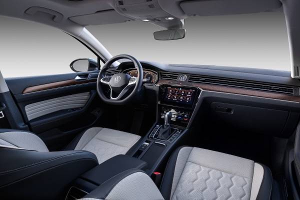 邁騰3000萬輛甄選款,紀念版車型定義價值標桿!