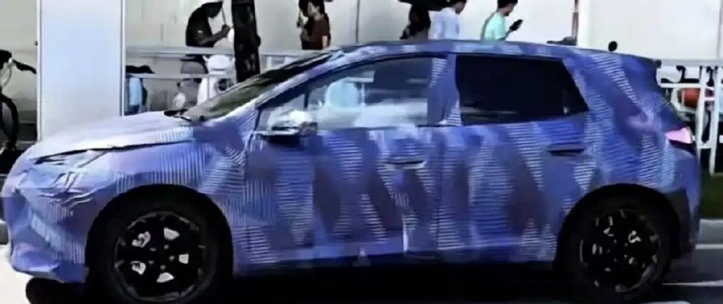 新比亞迪海豚曝光,不僅造型升級,關鍵是智駕