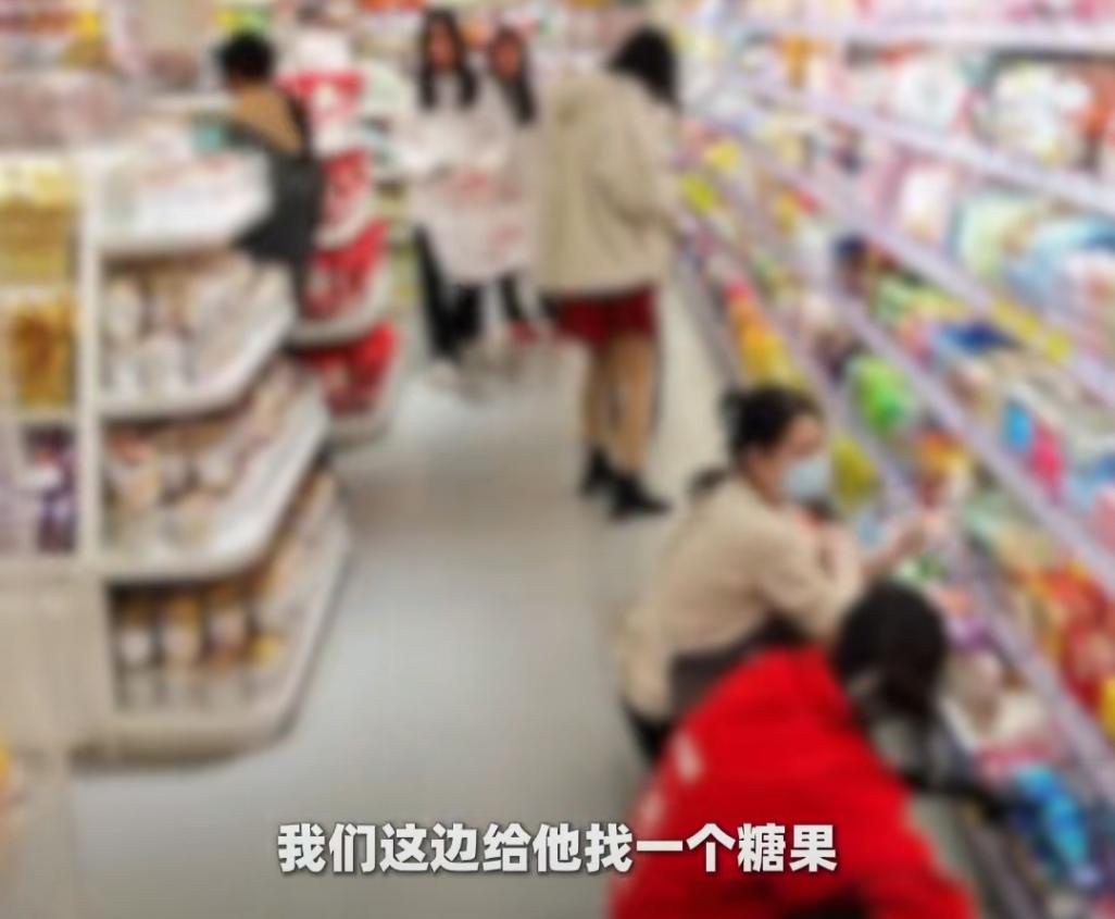 9毛9顆糖,趙一鳴被曝用糖找零,顧客難接受,網友:太離譜