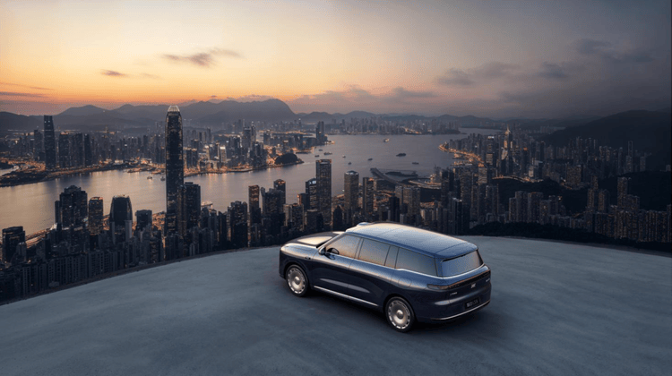 上汽旗艦的“終極答案”—智己LS9 告別大六座SUV的選擇糾結